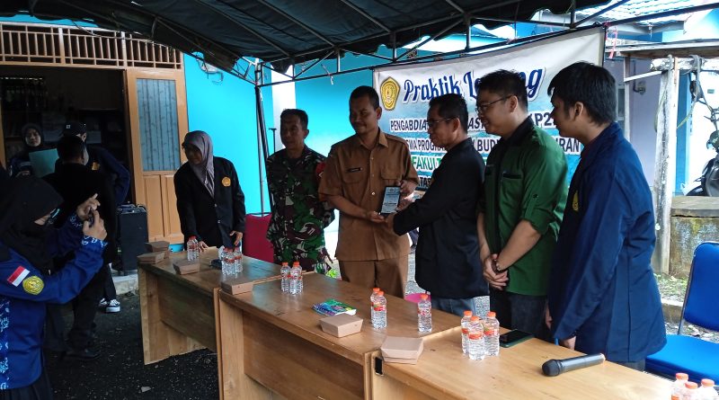 Praktik Lapang & P2M Mahasiswa Prodi Budidaya Perairan di Desa Pandak Daun Kecamatan Karang Intan Kabupaten Banjar